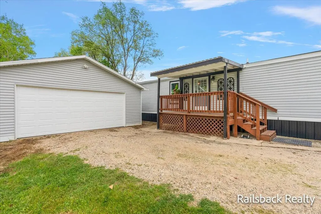 14700 Hanna Avenue NE Solon Township MI 49319