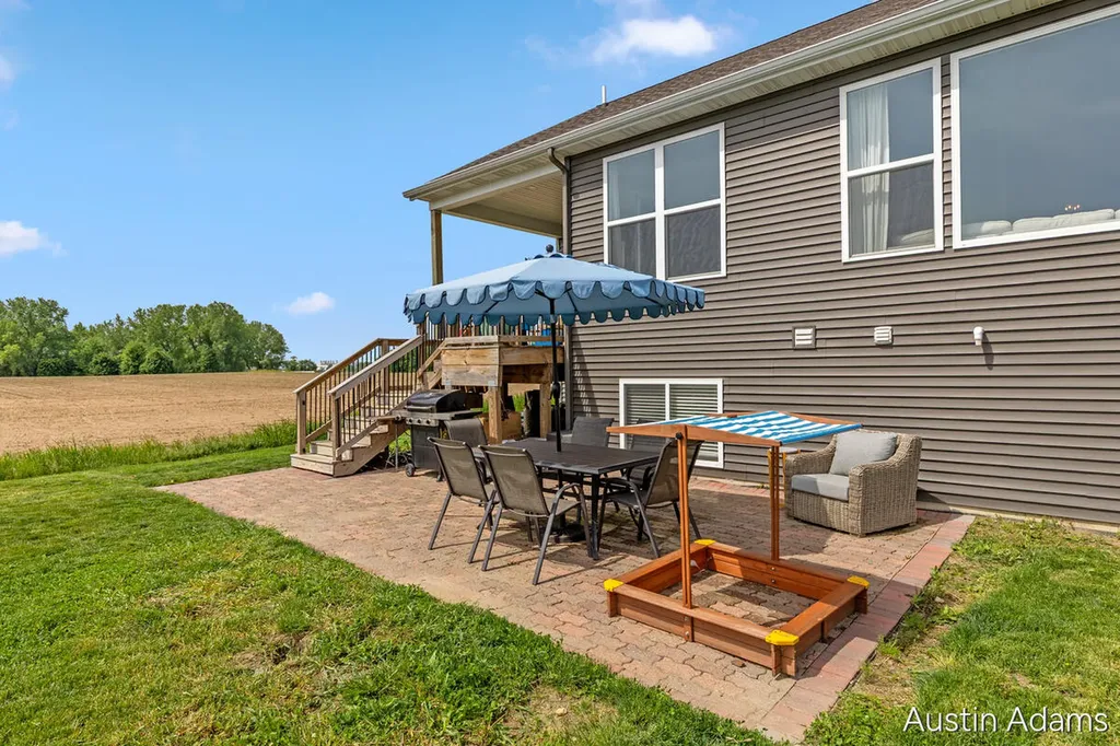 204 Ira Spring Road Holland Charter Township MI 49423