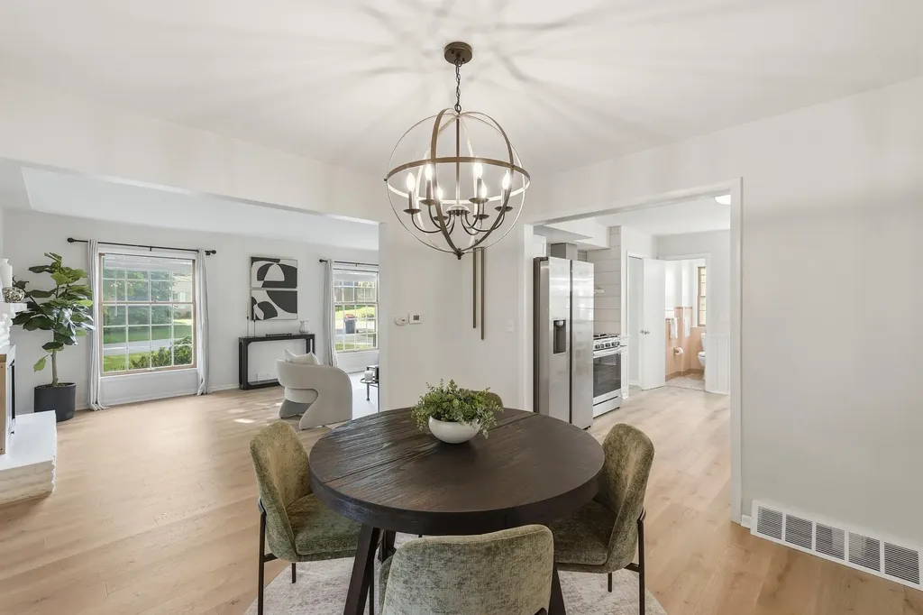 1905 Millbank Street SE Grand Rapids City MI 49508