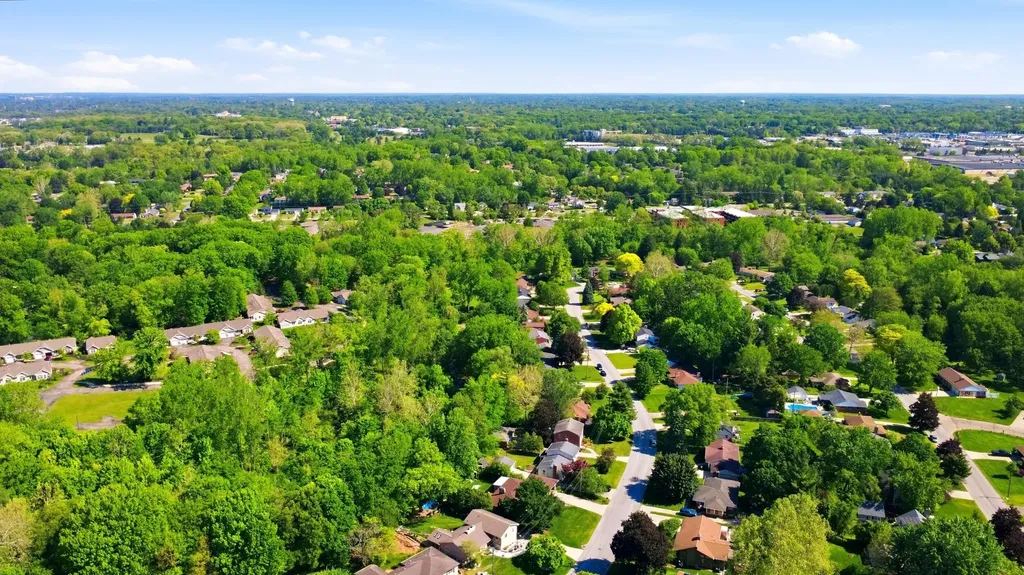 1905 Millbank Street SE Grand Rapids City MI 49508