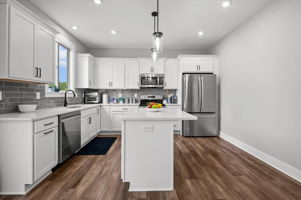 3881 Blue Spruce Circle SE Kentwood City MI 49512