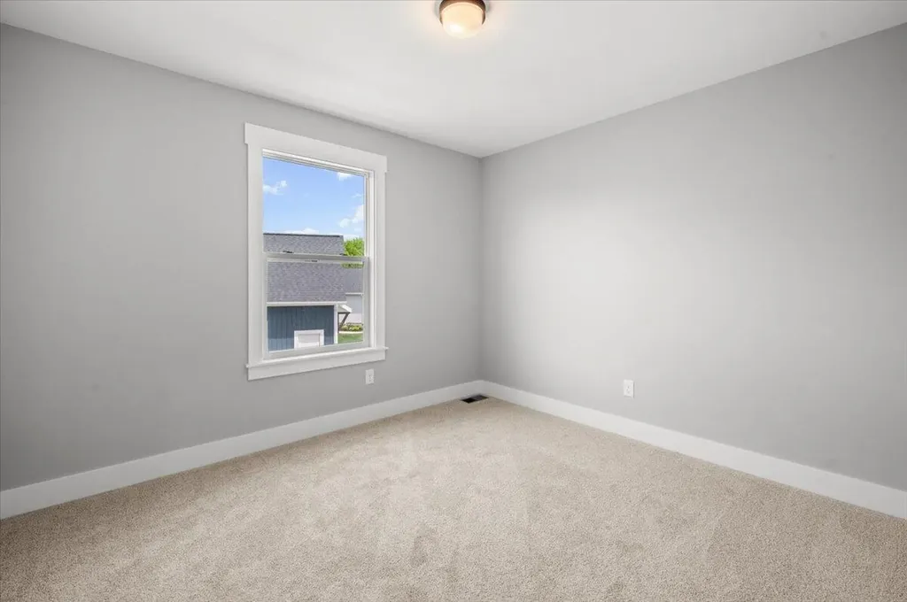 3881 Blue Spruce Circle SE Kentwood City MI 49512