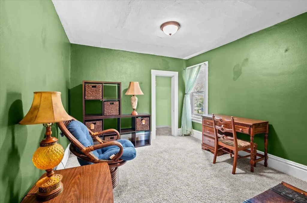 130 Palmer Street NE Grand Rapids City MI 49505