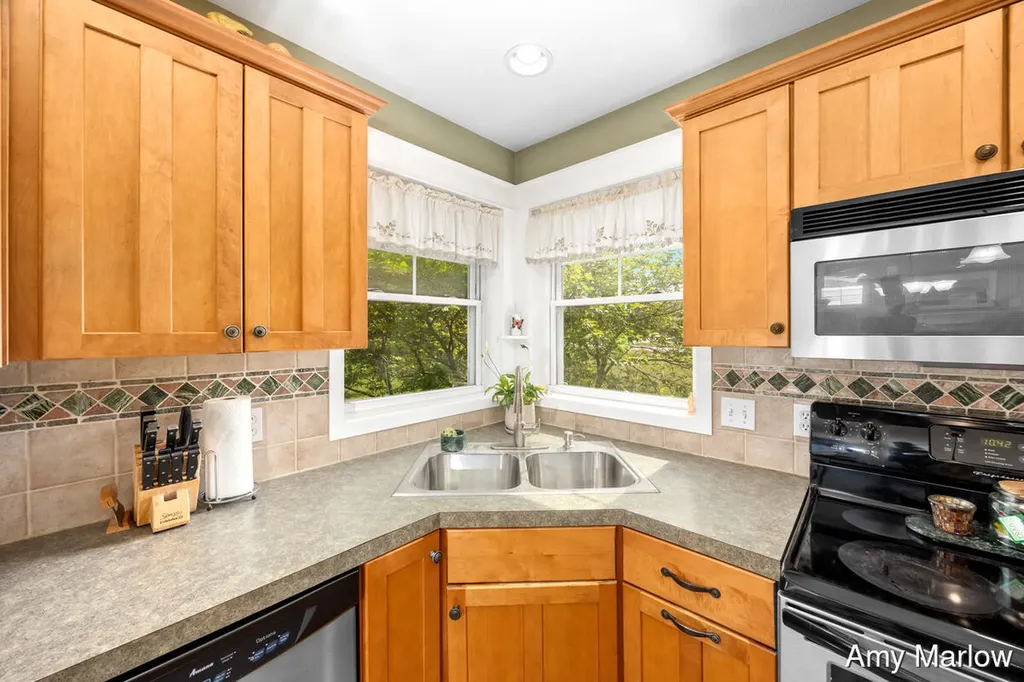 2275 Van Singel Lake Drive SW Byron Township MI 49315