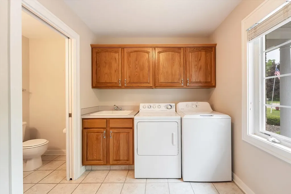 2510 Thoreau Court NE Plainfield Charter Township MI 49525