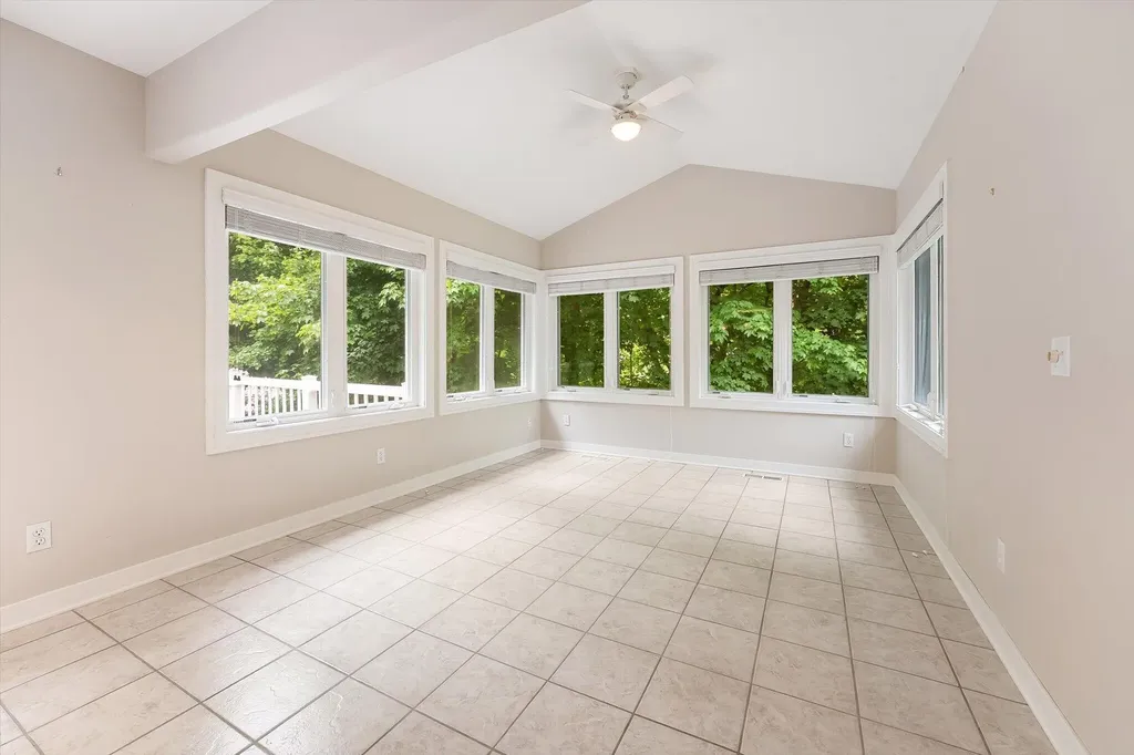2510 Thoreau Court NE Plainfield Charter Township MI 49525