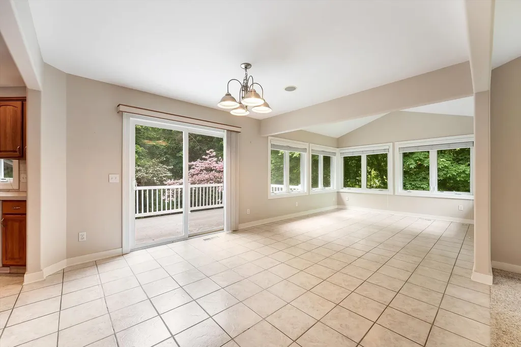 2510 Thoreau Court NE Plainfield Charter Township MI 49525