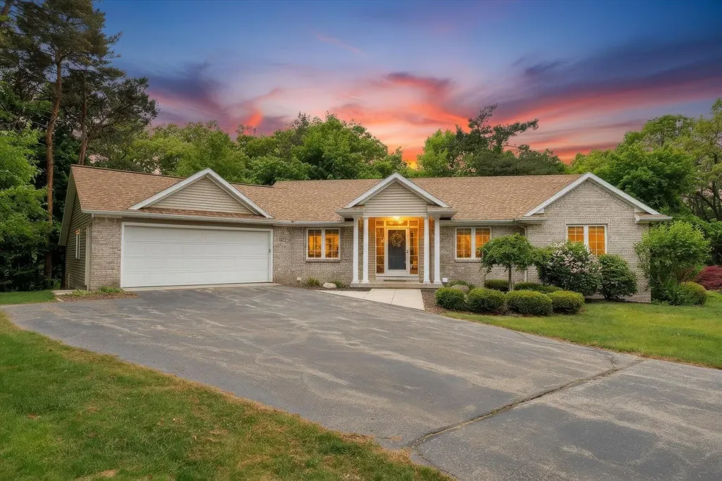 2510 Thoreau Court NE Plainfield Charter Township MI 49525