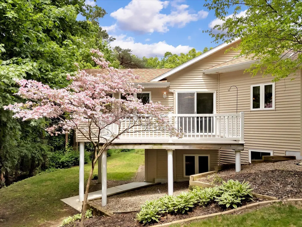 2510 Thoreau Court NE Plainfield Charter Township MI 49525