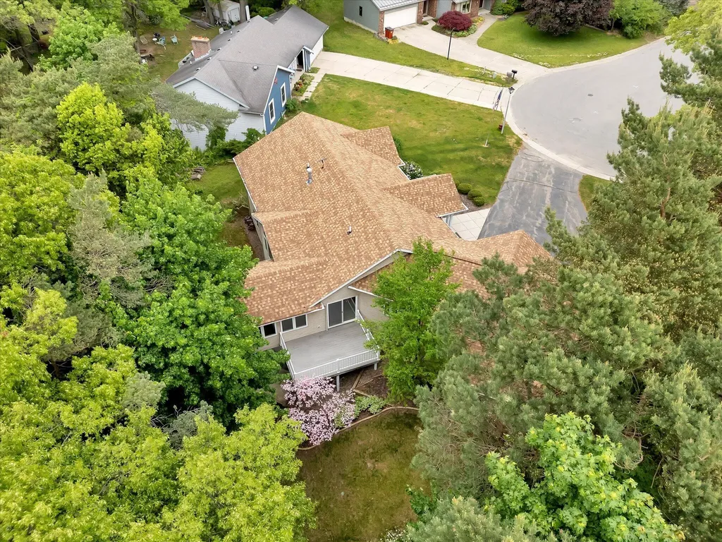 2510 Thoreau Court NE Plainfield Charter Township MI 49525