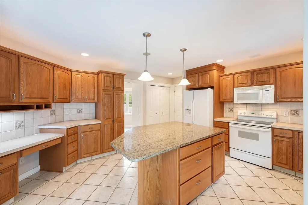 2510 Thoreau Court NE Plainfield Charter Township MI 49525