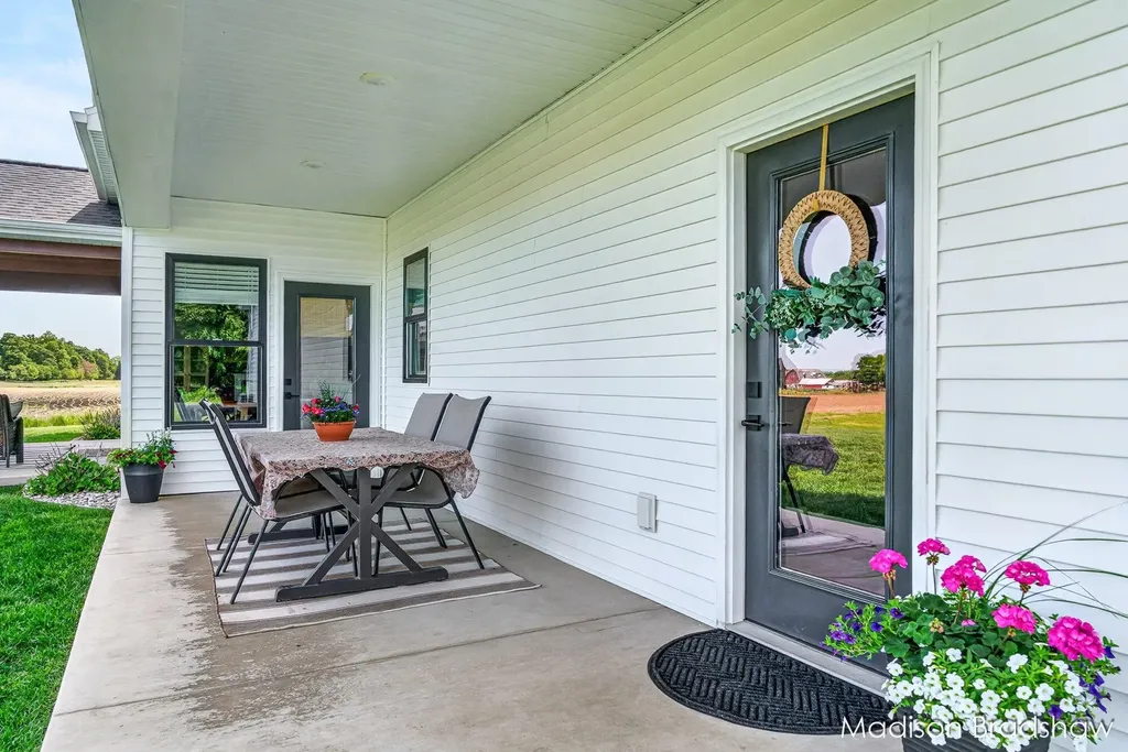 4545 Bliss Street Allendale Charter Township MI 49401