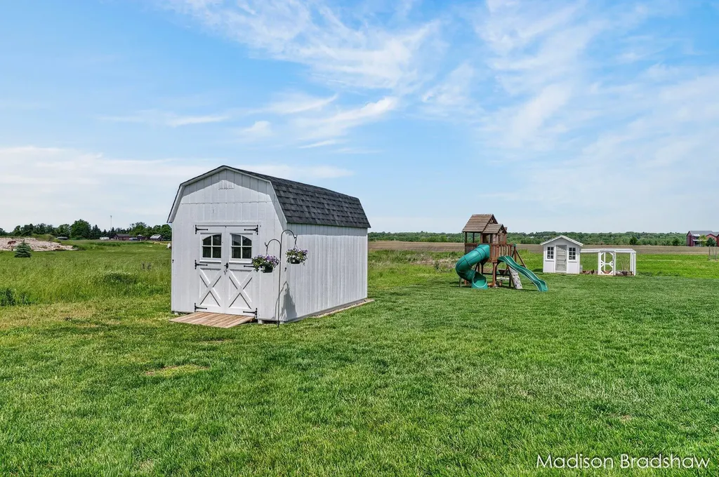 4545 Bliss Street Allendale Charter Township MI 49401