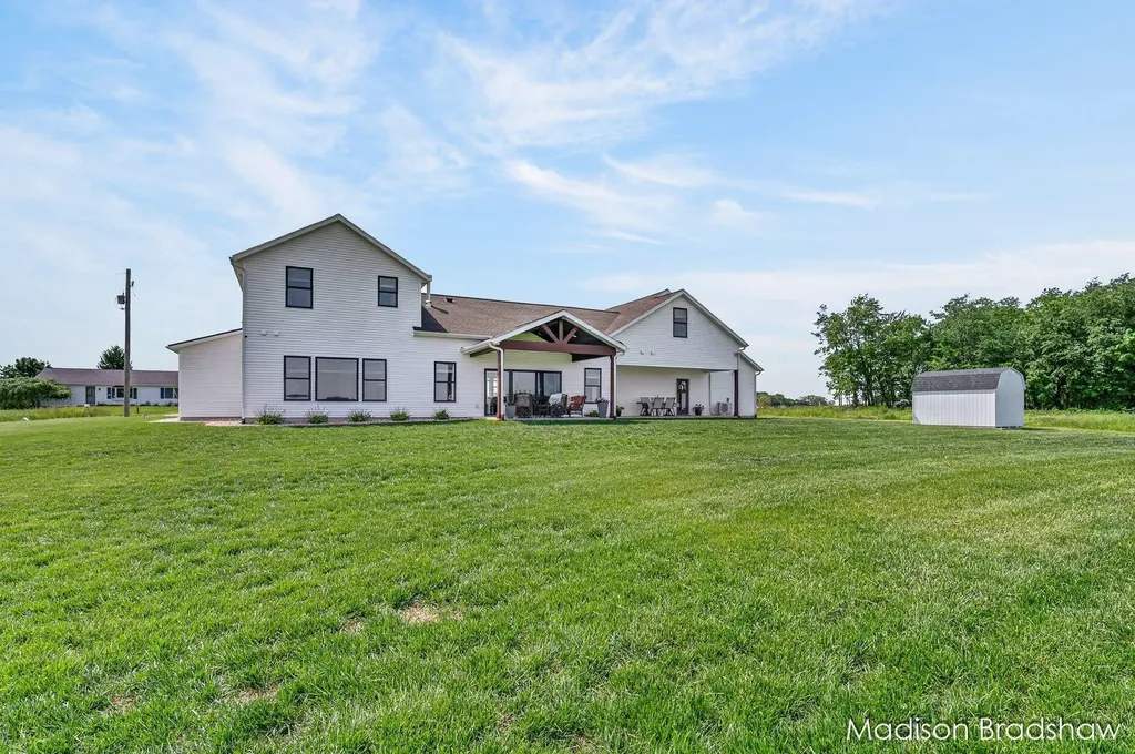 4545 Bliss Street Allendale Charter Township MI 49401