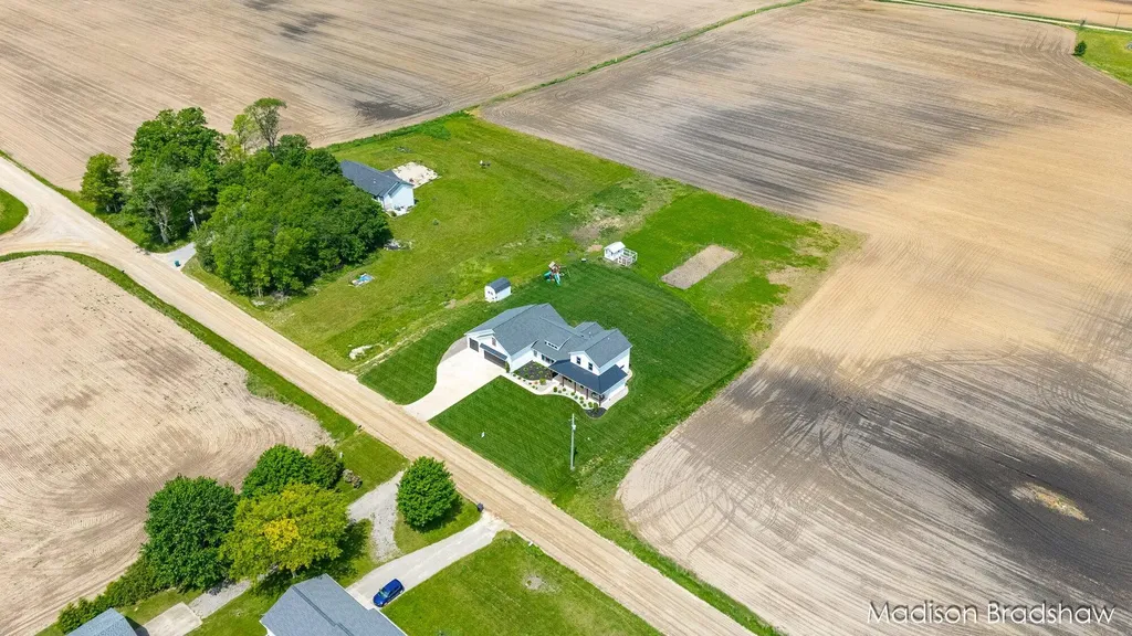 4545 Bliss Street Allendale Charter Township MI 49401