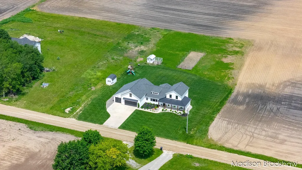 4545 Bliss Street Allendale Charter Township MI 49401
