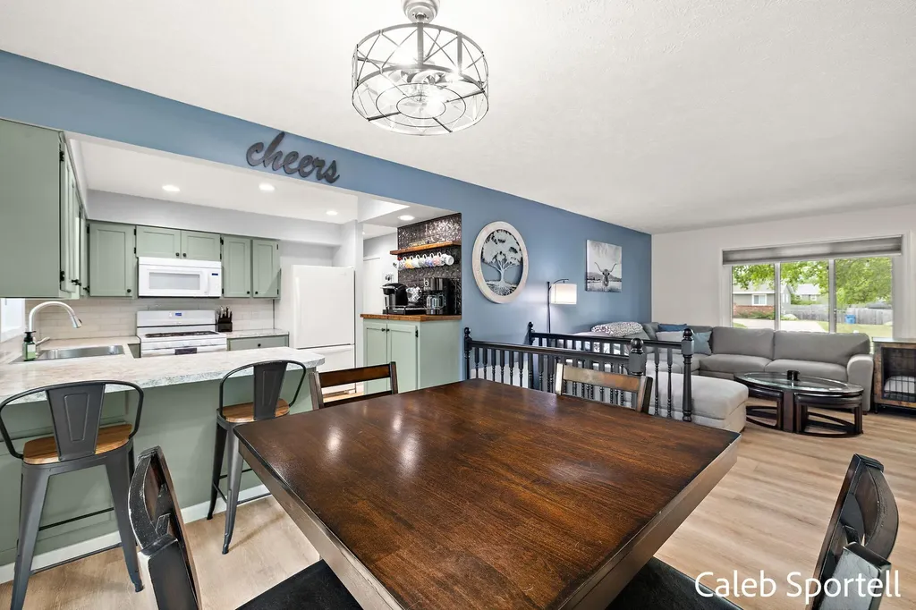 4530 Blackfoot Drive SW Grandville City MI 49418