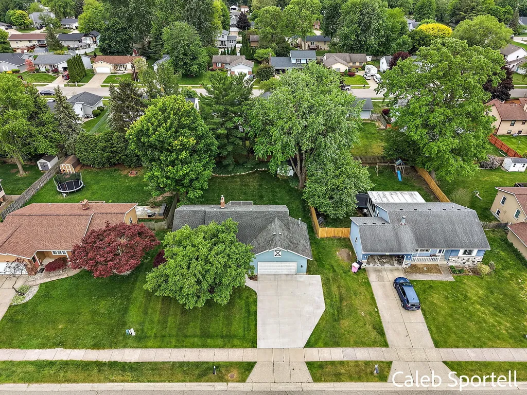 4530 Blackfoot Drive SW Grandville City MI 49418