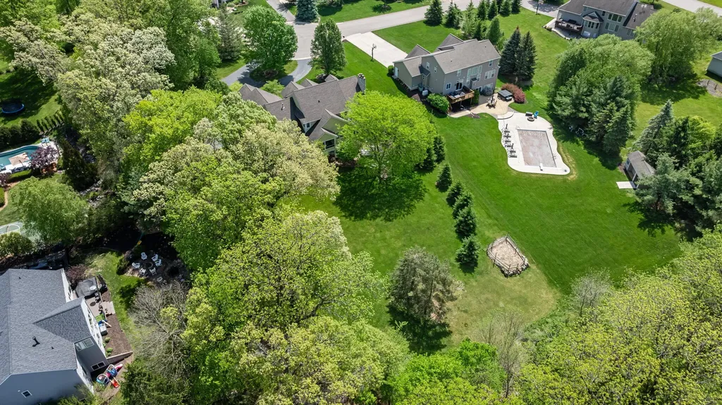 2405 Orchid Court SE Cascade Charter Township MI 49301
