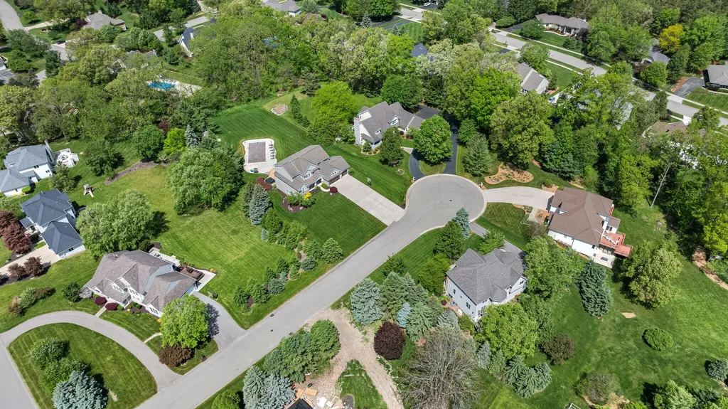 2405 Orchid Court SE Cascade Charter Township MI 49301