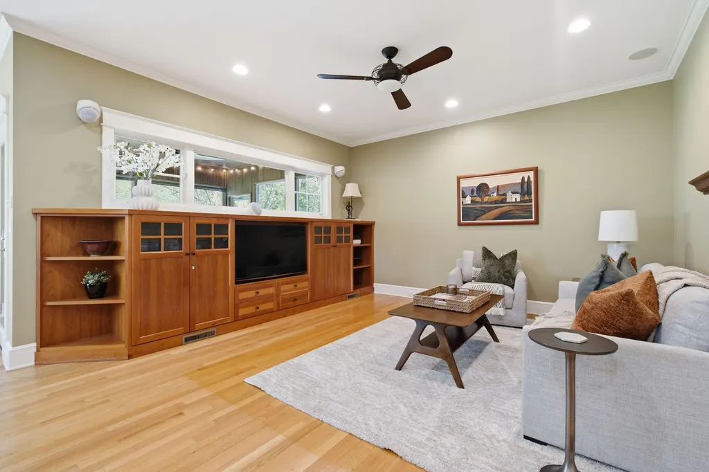2405 Orchid Court SE Cascade Charter Township MI 49301
