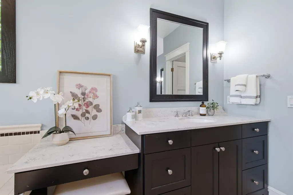 2405 Orchid Court SE Cascade Charter Township MI 49301