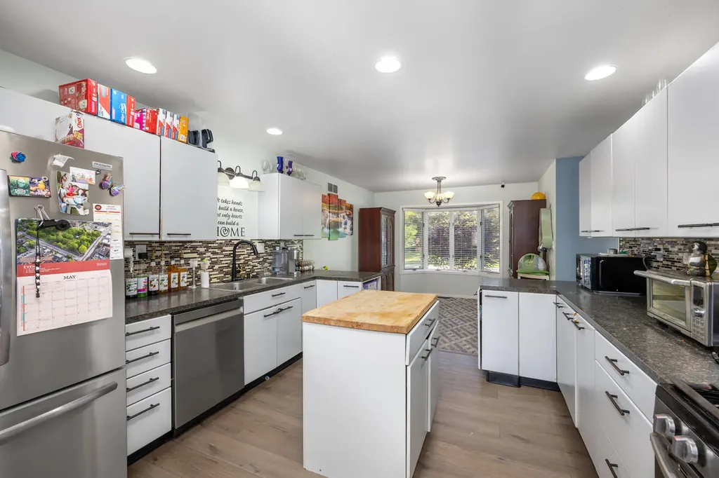 271 Glendale Avenue Holland City MI 49423