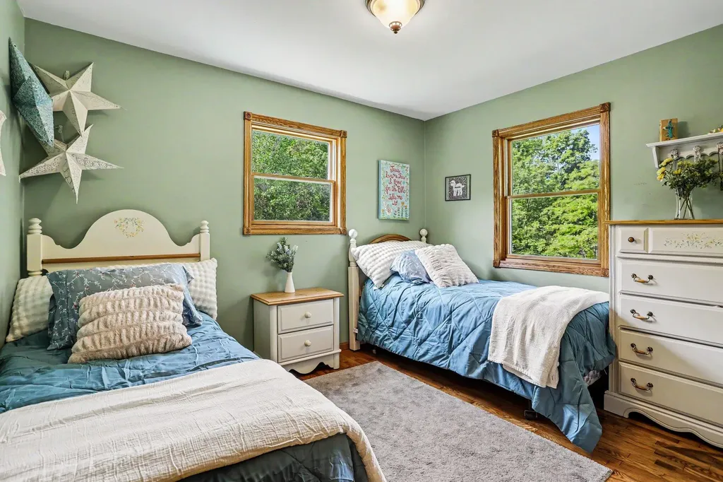 7410 Whitneyville Avenue SE Caledonia Township MI 49302