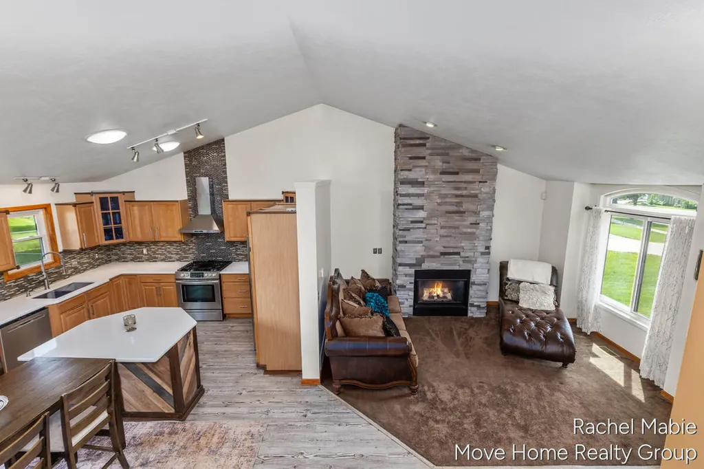 3828 Giddings Avenue SE Grand Rapids City MI 49508
