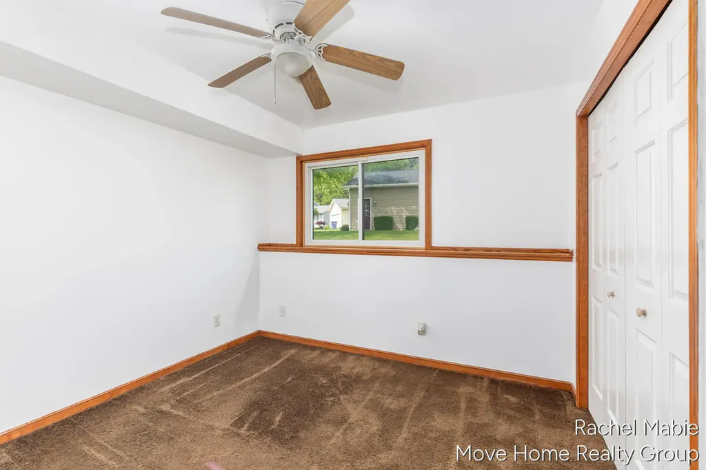3828 Giddings Avenue SE Grand Rapids City MI 49508