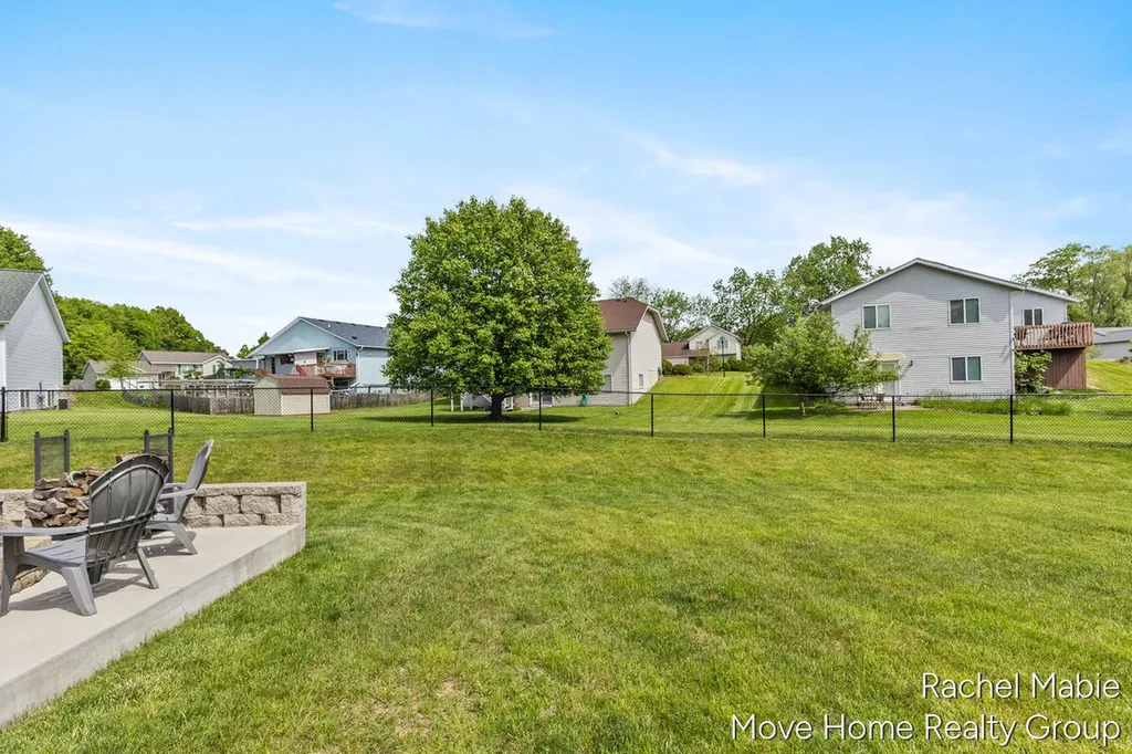 3828 Giddings Avenue SE Grand Rapids City MI 49508