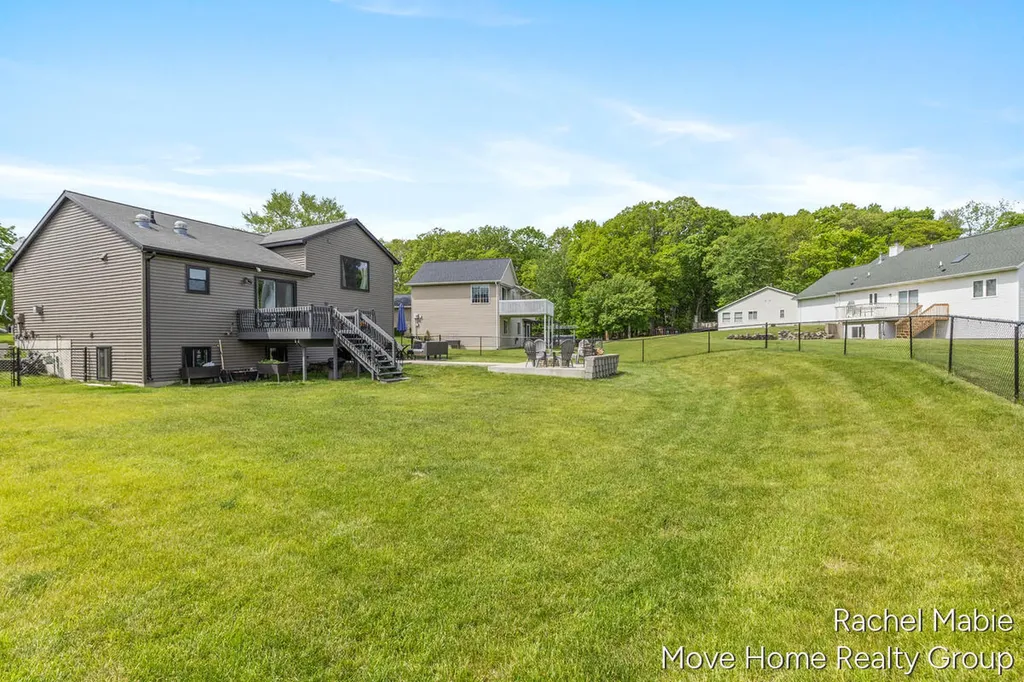 3828 Giddings Avenue SE Grand Rapids City MI 49508