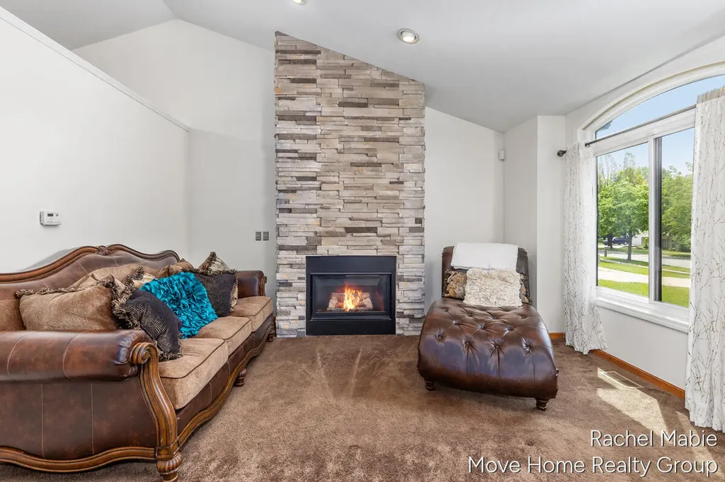 3828 Giddings Avenue SE Grand Rapids City MI 49508