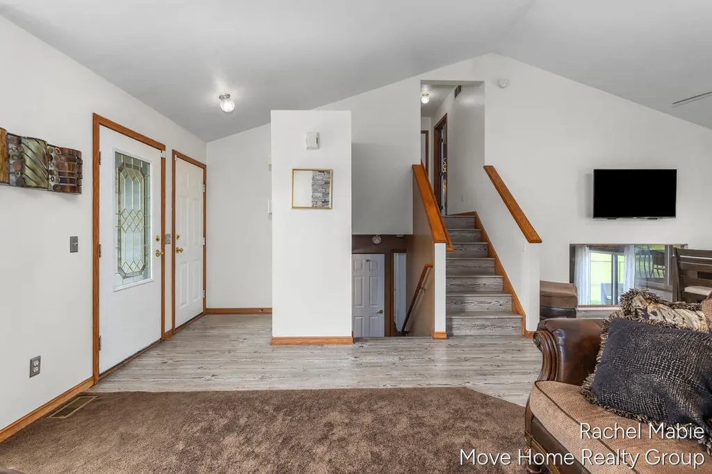 3828 Giddings Avenue SE Grand Rapids City MI 49508