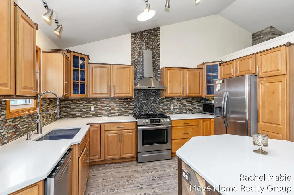 3828 Giddings Avenue SE Grand Rapids City MI 49508