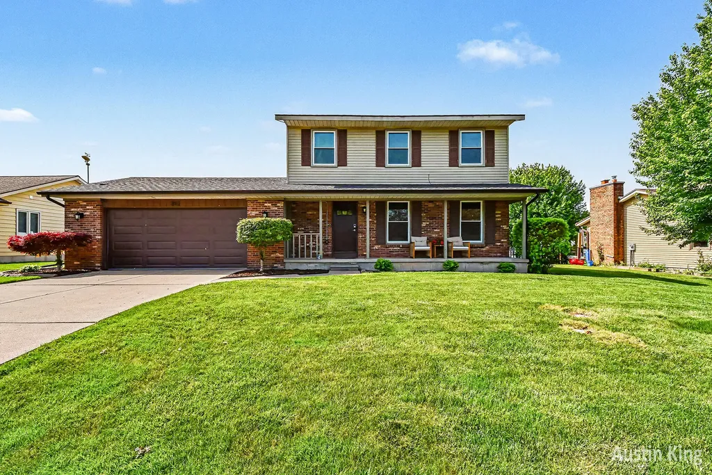2182 Jamestown Drive SE Kentwood City MI 49508