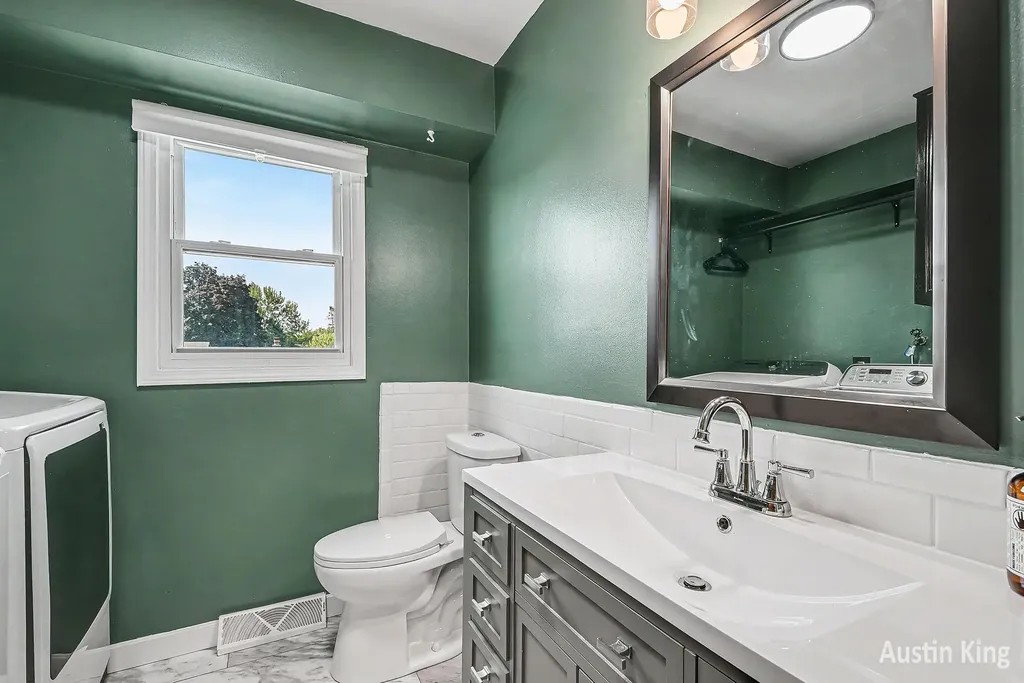 2182 Jamestown Drive SE Kentwood City MI 49508