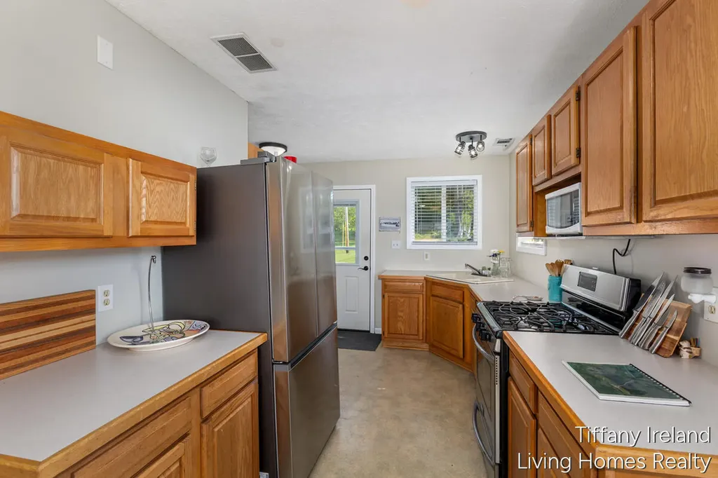 1996 Shore Drive Orleans Township MI 48865