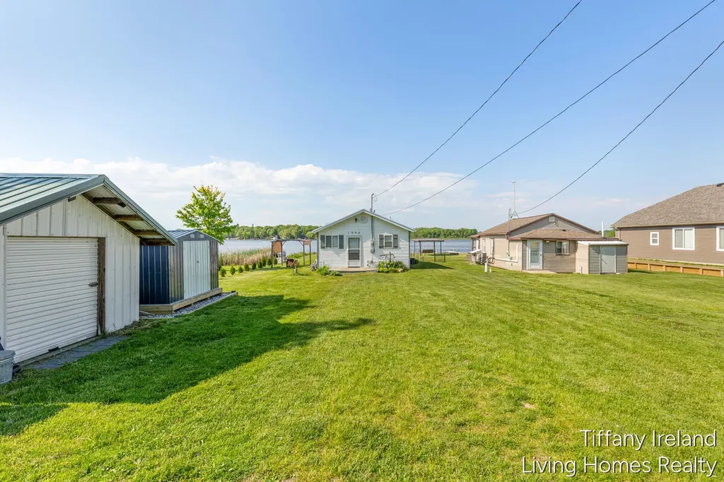 1996 Shore Drive Orleans Township MI 48865