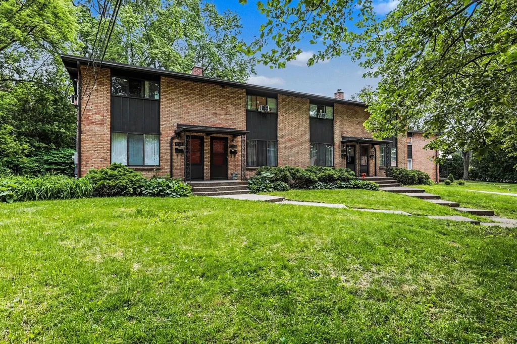 1238 Northfield Avenue NE Grand Rapids City MI 49505