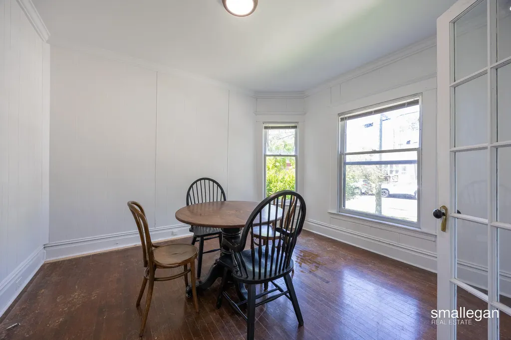 318 Diamond Avenue SE Grand Rapids City MI 49503