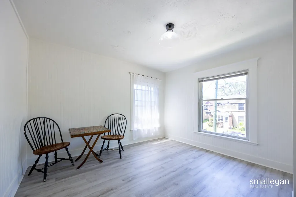 318 Diamond Avenue SE Grand Rapids City MI 49503
