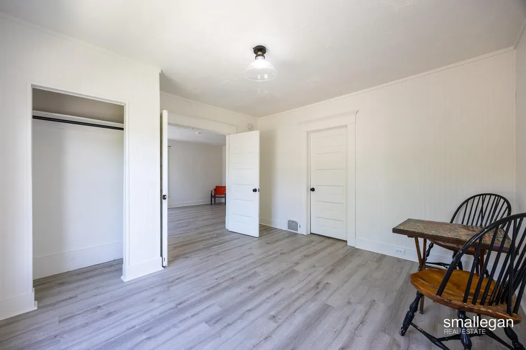 318 Diamond Avenue SE Grand Rapids City MI 49503