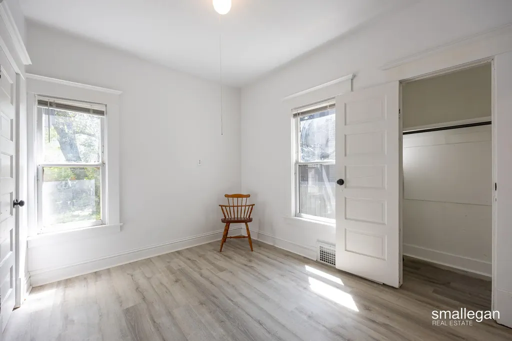 318 Diamond Avenue SE Grand Rapids City MI 49506