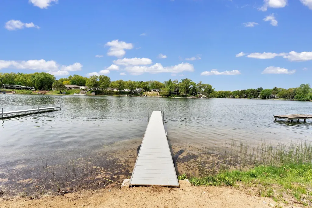 3443 Manderley Drive NE Grand Rapids Charter Township MI 49525