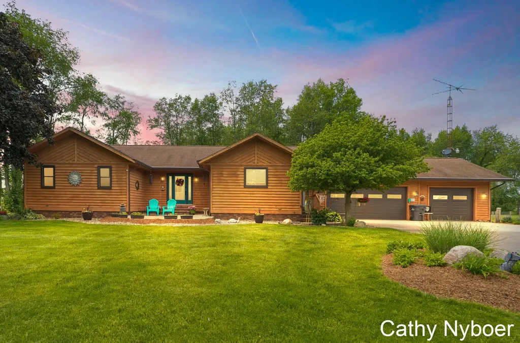 9188 W V Avenue Prairie Ronde Township MI 49087