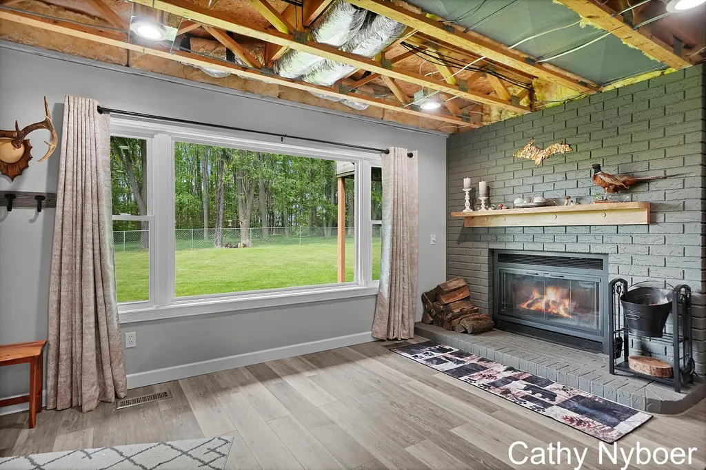 9188 W V Avenue Prairie Ronde Township MI 49087