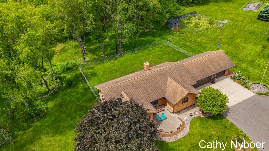 9188 W V Avenue Prairie Ronde Township MI 49087