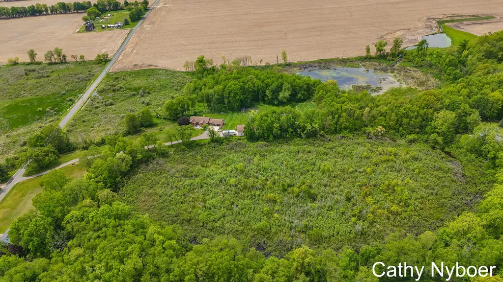 9188 W V Avenue Prairie Ronde Township MI 49087
