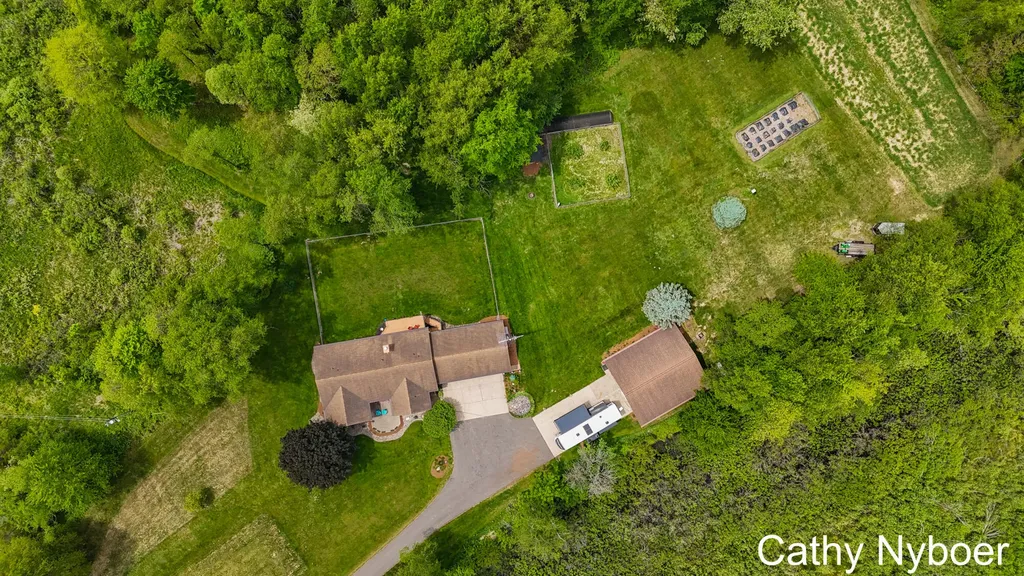 9188 W V Avenue Prairie Ronde Township MI 49087